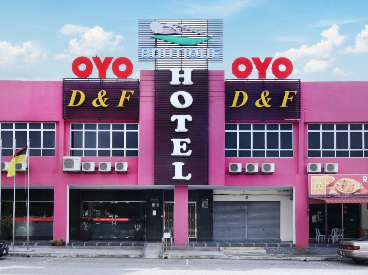 Oyo 498 D&F Boutique Hotel Senawang Seremban Exterior photo