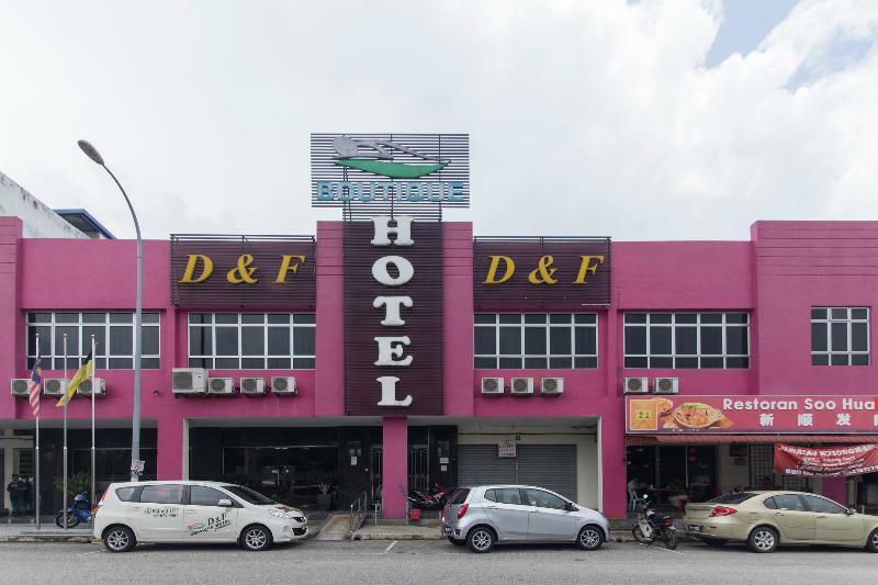 Oyo 498 D&F Boutique Hotel Senawang Seremban Exterior photo